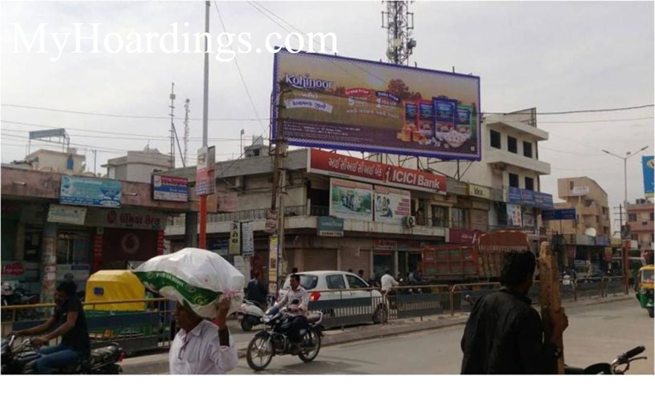 OOH Hoardings Agency in India, Highway Billboard advertising in College Road in Surendranagar, Unipole Agency in Surendranagar